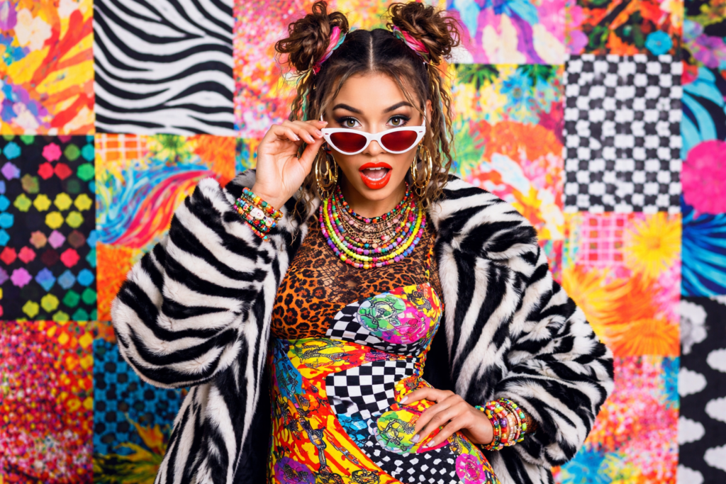 Hyper Expression Look